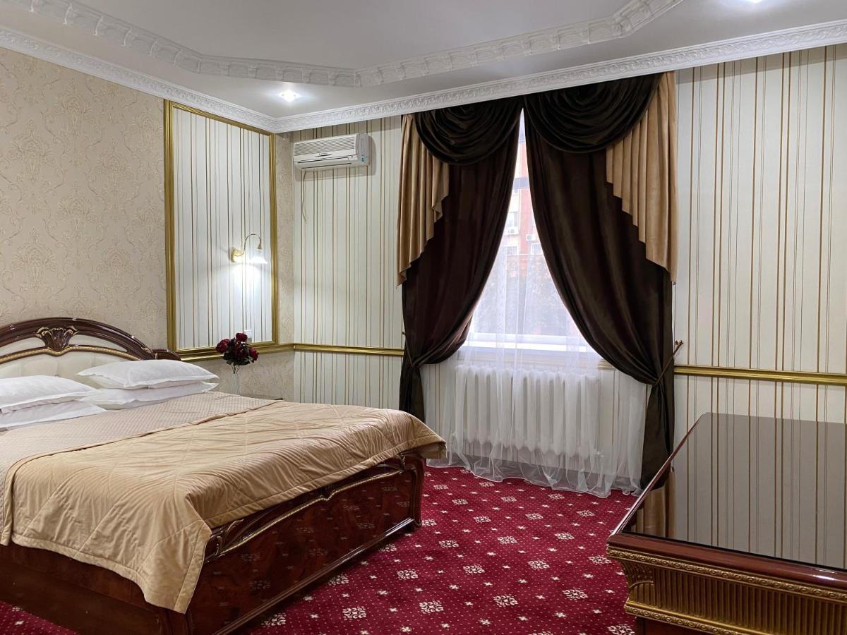 Lion Hotel Astana Eksteriør bilde