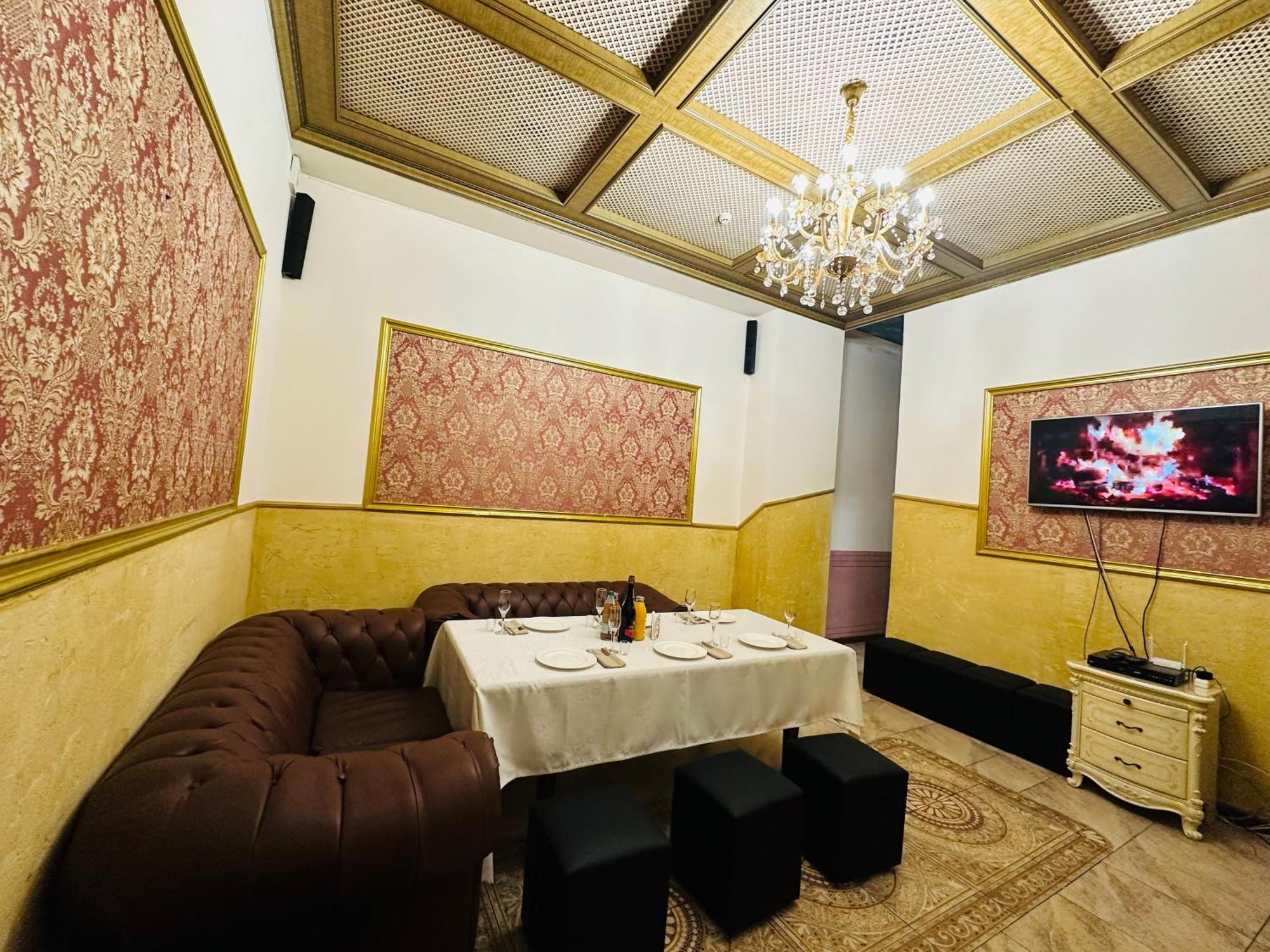 Lion Hotel Astana Eksteriør bilde